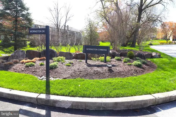 209 Fairfield Ct #209, WEST CHESTER, PA 19382