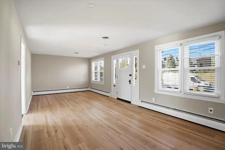 759 Starr St, Phoenixville, PA 19460 - #3