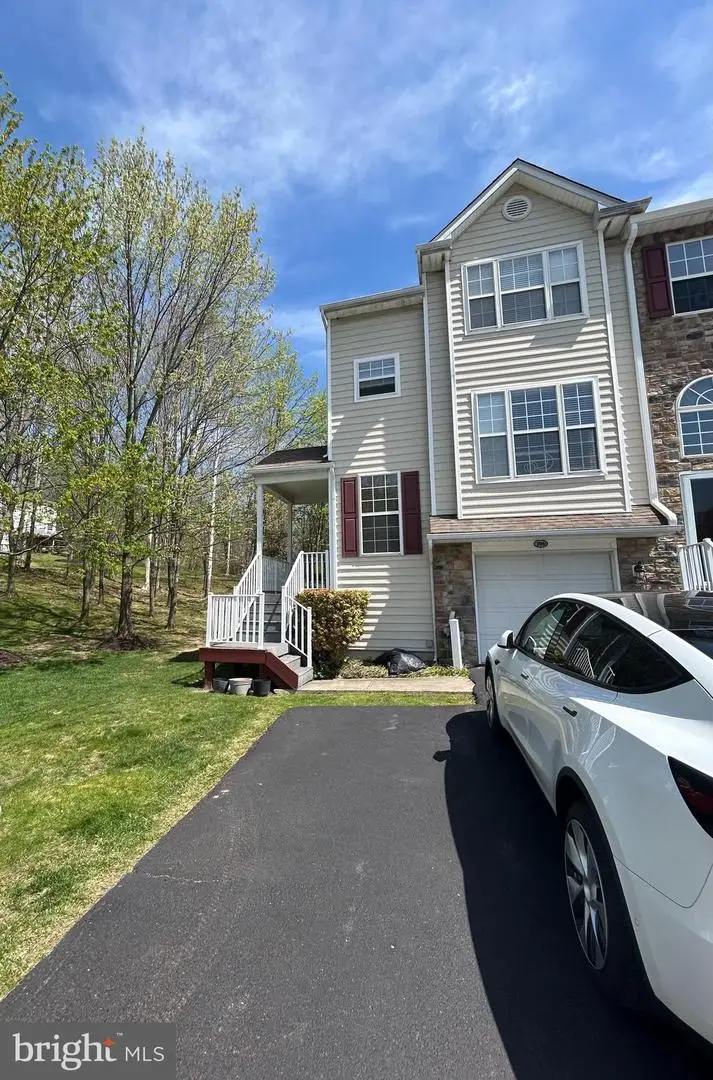 106 Regents Ct, Malvern, PA 19355 - #2