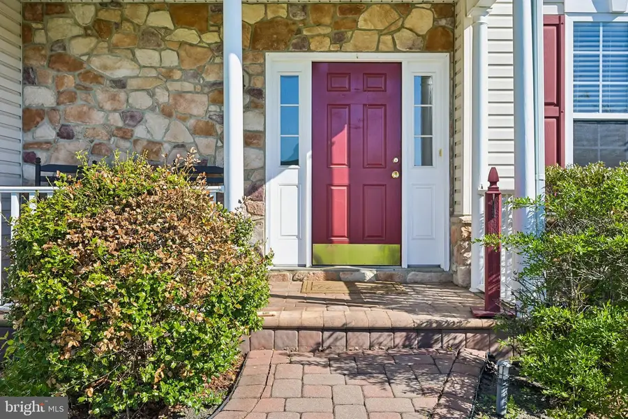 404 Country Edge Cir, Downingtown, PA 19335 - #3