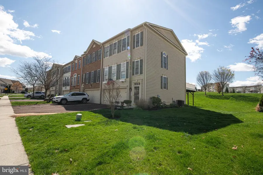 71 N Savanna Dr, Pottstown, PA 19465 - #2