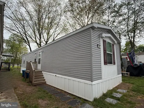 68 Ashwood Ln, PHOENIXVILLE, PA 19460