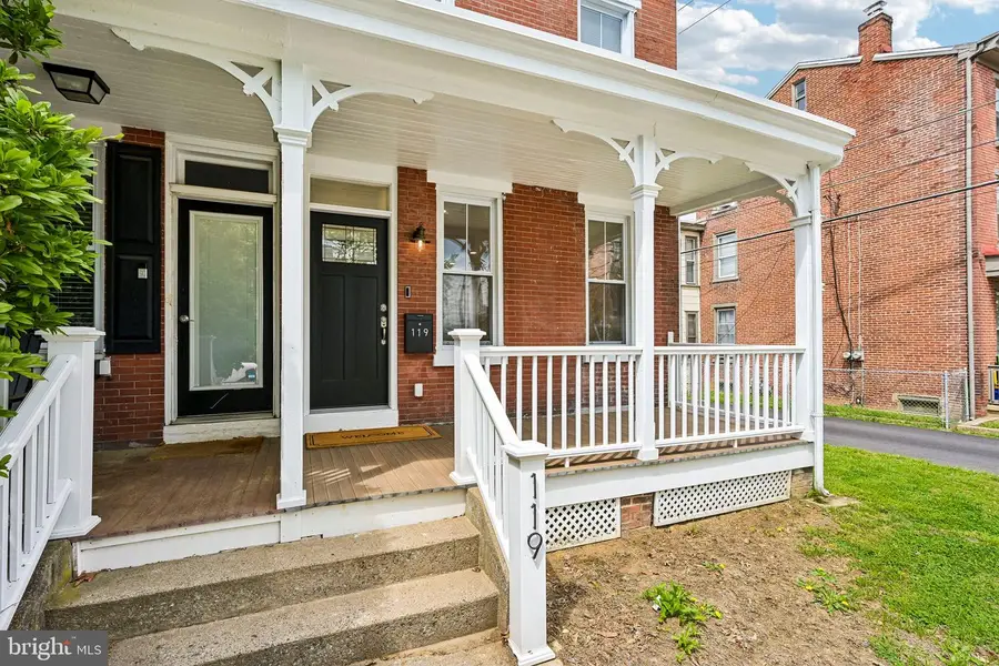 119 Magnolia St, West Chester, PA 19382 - #3