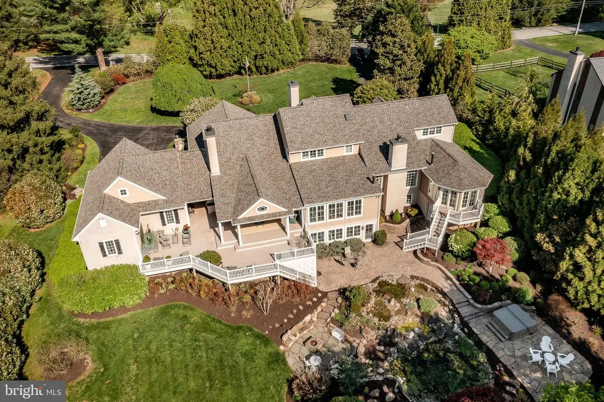 922 Sconnelltown Rd, West Chester, PA 19382 - #1