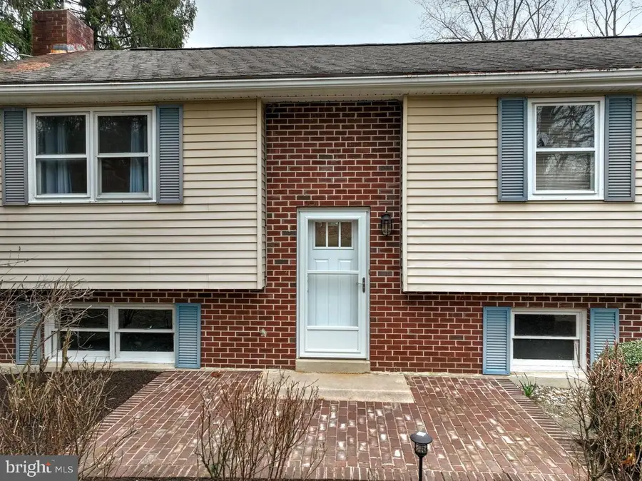 1822 Little Conestoga Rd, Elverson, PA 19520 - #3