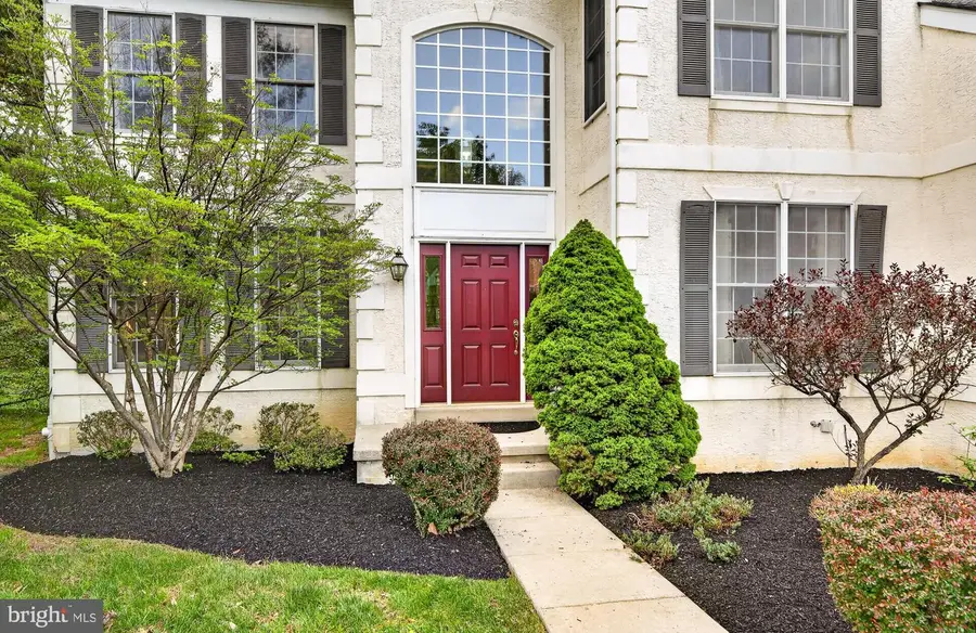 70 Garland Ct, Phoenixville, PA 19460 - #2