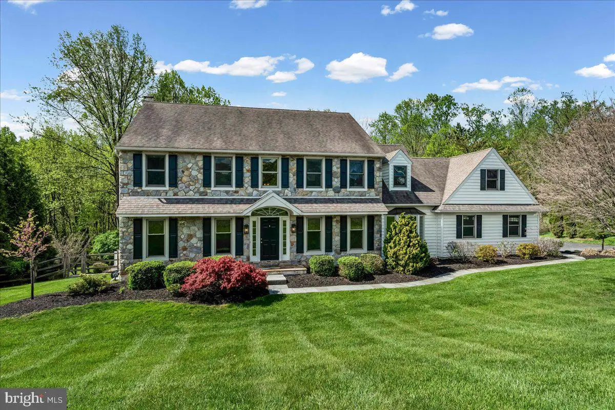 407 Valley Dr, Lincoln University, PA 19352 - #1