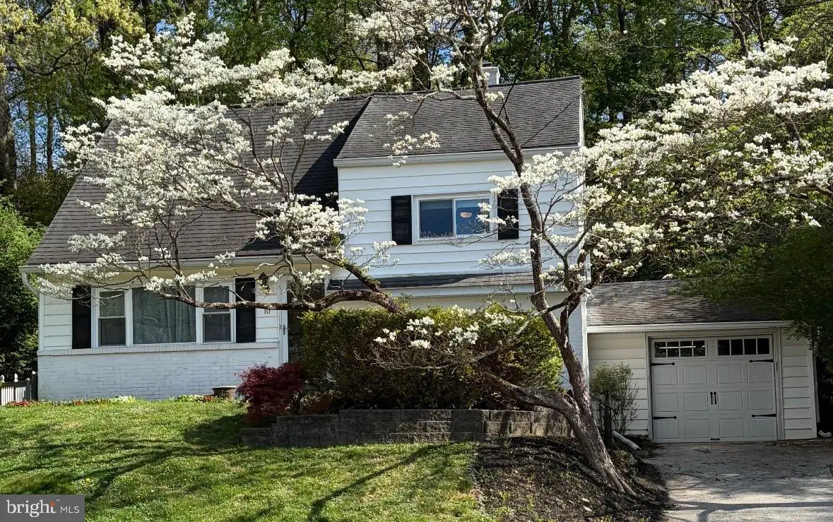 10 Jacqueline Dr, Paoli, PA 19301 - #1