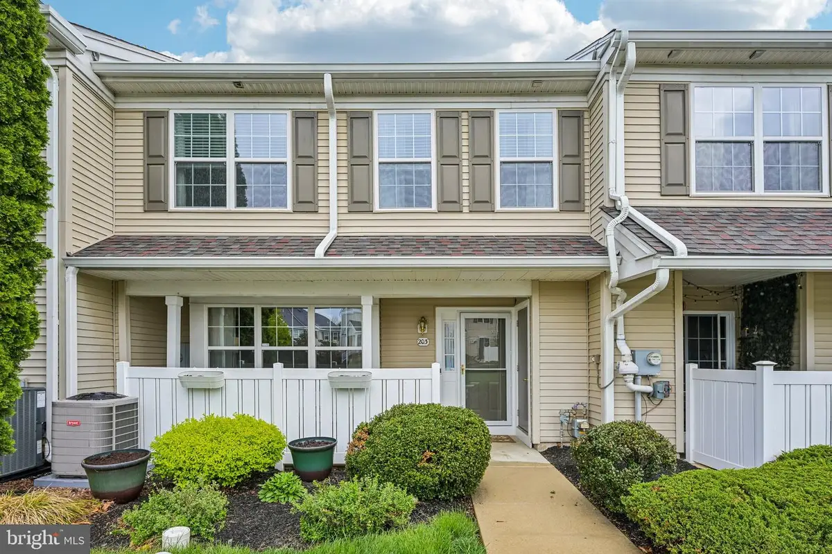 203 Flagstone Rd #6, Chester Springs, PA 19425 - #1