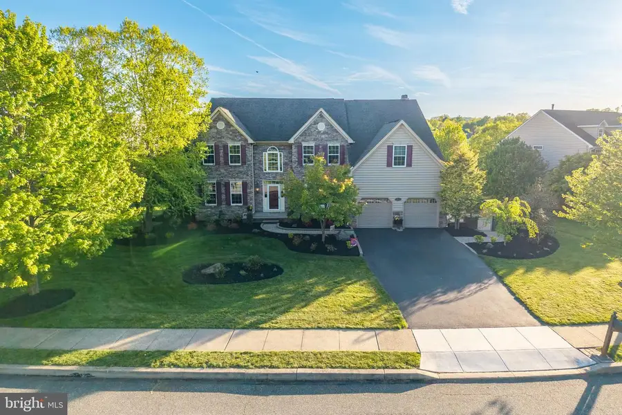 912 Nottingham Rd, Pottstown, PA 19465 - #3