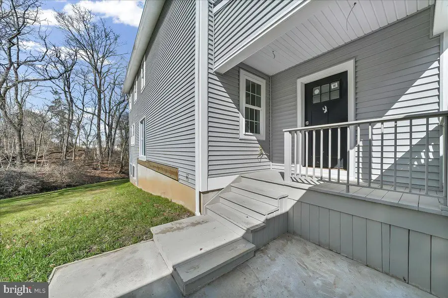 244 W Summit Ave, West Grove, PA 19390 - #3