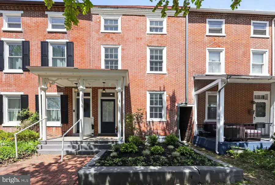 237 W Barnard St, West Chester, PA 19382 - #2