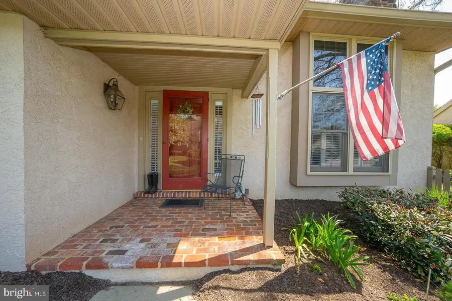 471 Chandlee Dr, Berwyn, PA 19312 - #3