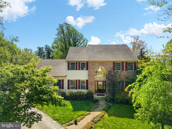 111 Brookhollow Dr, DOWNINGTOWN, PA 19335