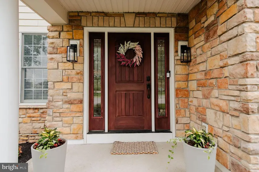 301 Prescott Dr, Chester Springs, PA 19425 - #2