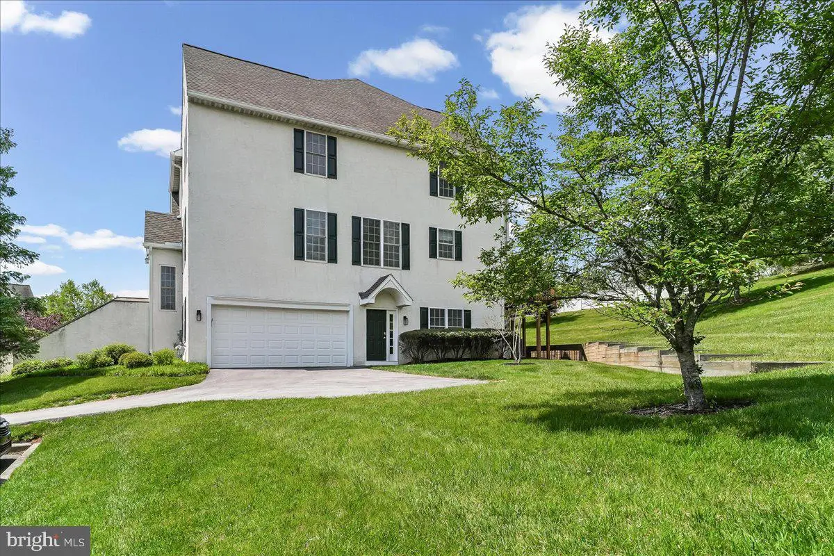 706 Whispering Brooke Dr #706, Newtown Square, PA 19073 - #1