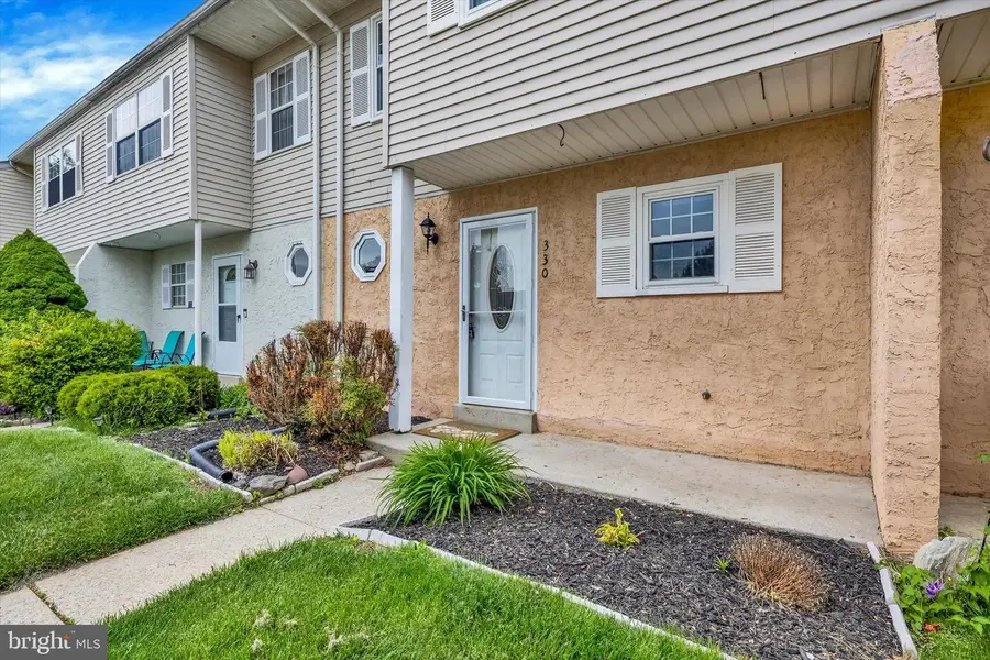 330 Carlyn Ct, Downingtown, PA 19335 - #3