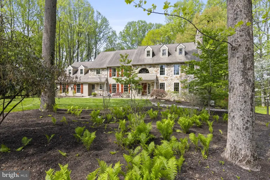 1653 Waterglen Dr, West Chester, PA 19382 - #2