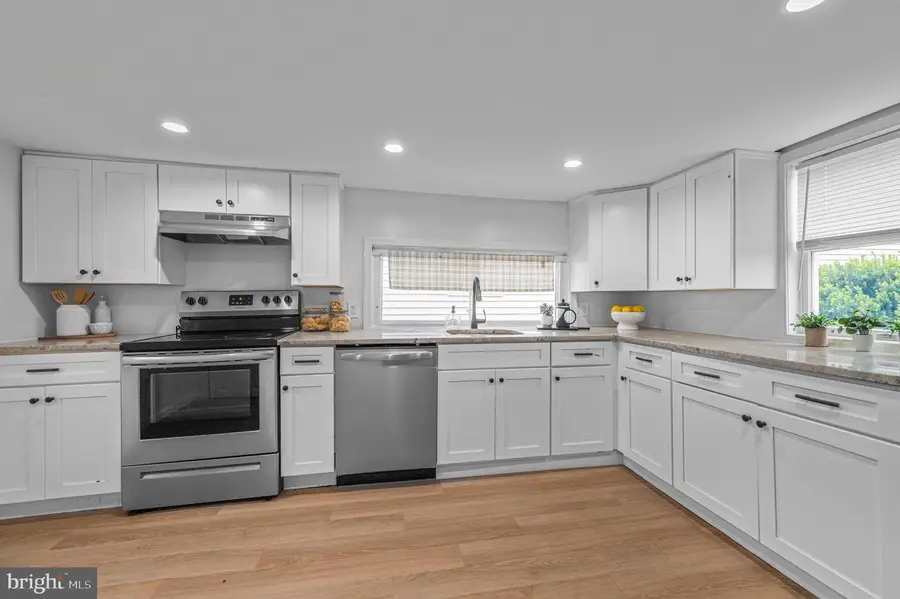 1402 Valley Rd, Coatesville, PA 19320 - #2