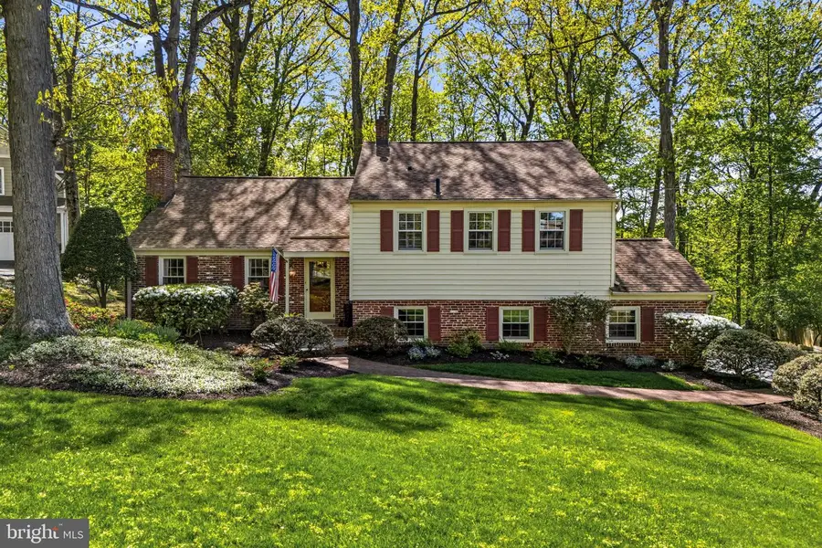 388 Castlewood Dr, Devon, PA 19333 - #3