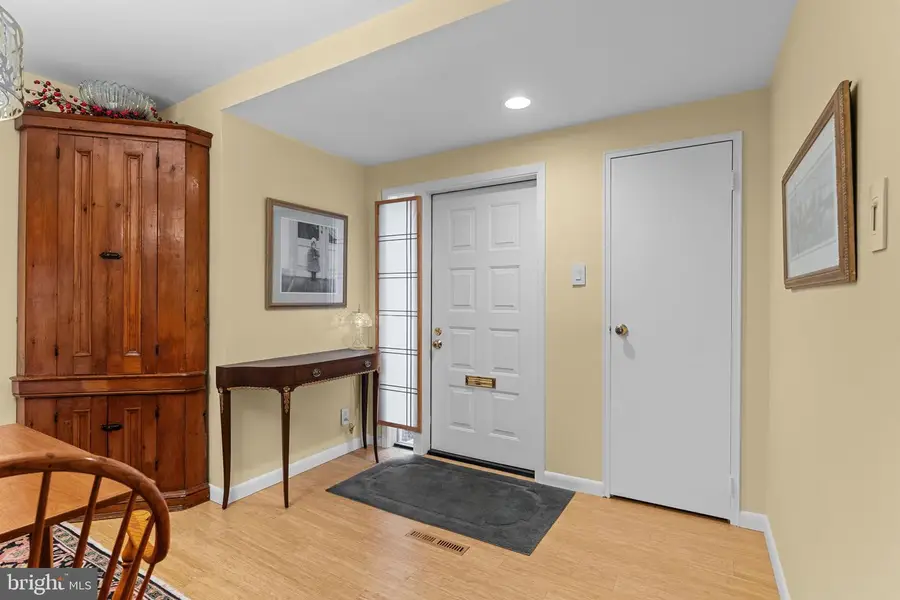 1704 Raintree Ln, Malvern, PA 19355 - #2