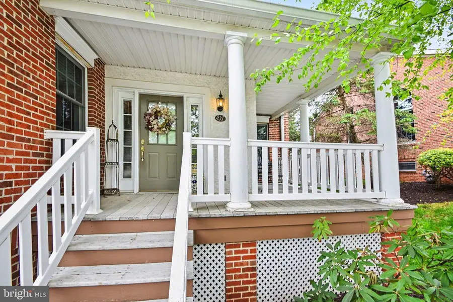417 Vineyard Ln, Downingtown, PA 19335 - #3