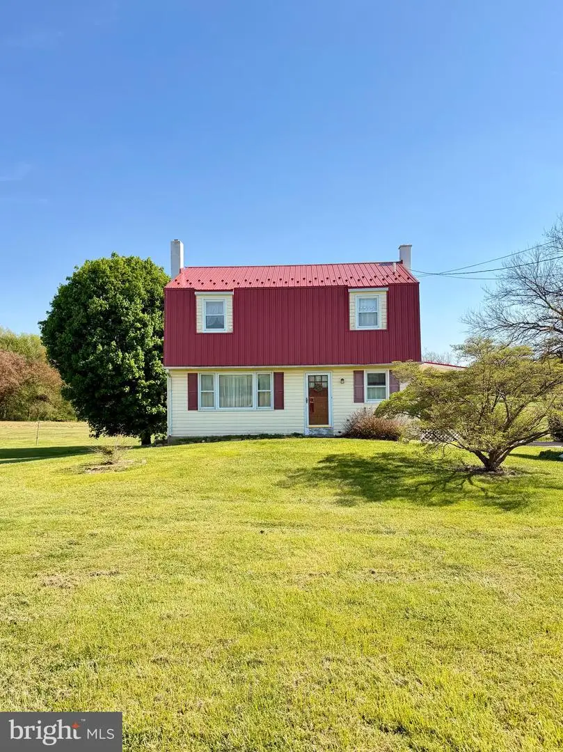 557 Media Rd, Oxford, PA 19363 - #1
