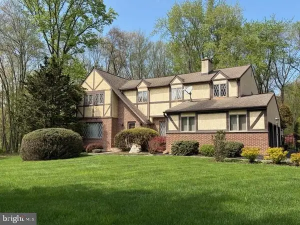 1 Joanna, MALVERN, PA 19355