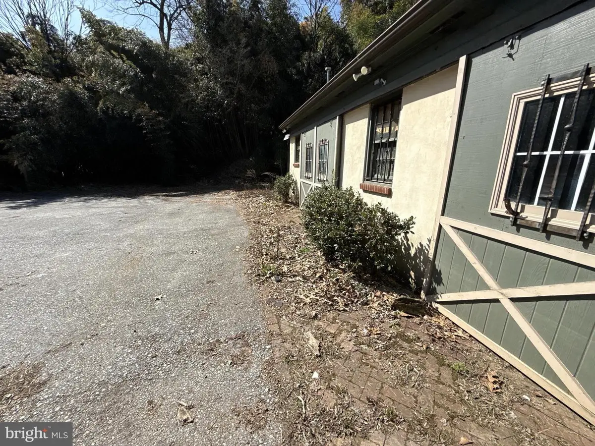 888 Horseshoe Pike, Downingtown, PA 19335 - #1