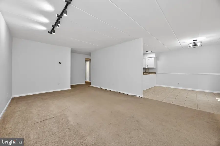 300 Campbell Cir #f-10, Downingtown, PA 19335 - #3