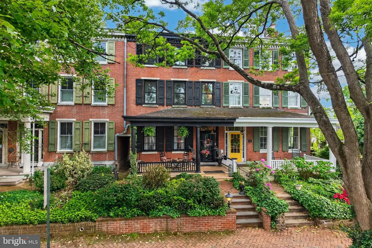 340 W Miner St, West Chester, PA 19382 - #1