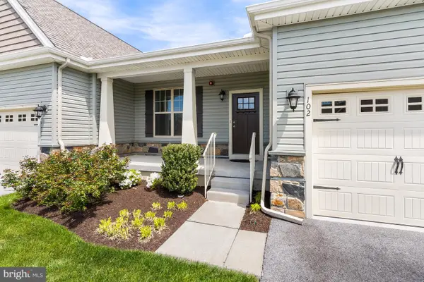 102 Harlow Point Ct, LANDENBERG, PA 19350