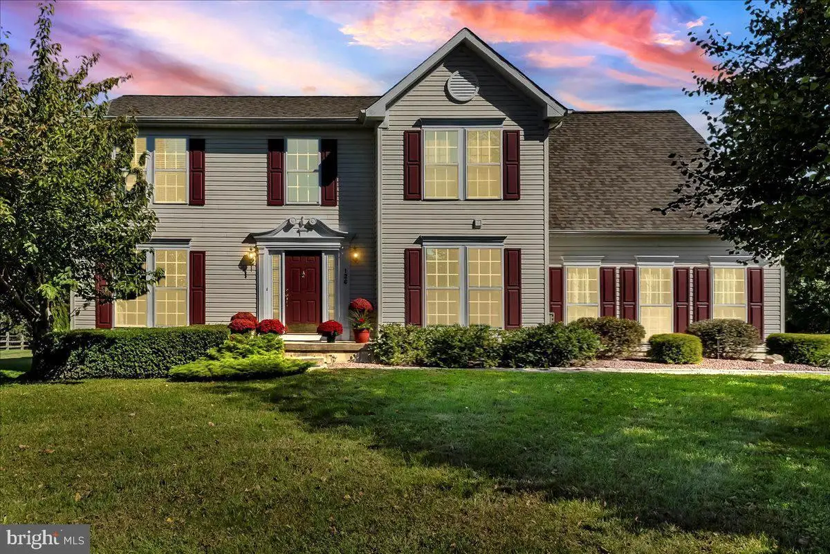 126 Hemlock Dr, Cochranville, PA 19330 - #1