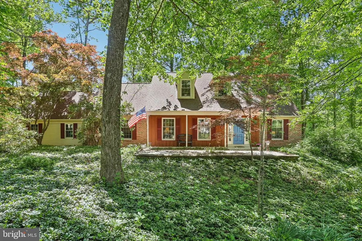 829 Nathan Hale Dr, West Chester, PA 19382 - #1