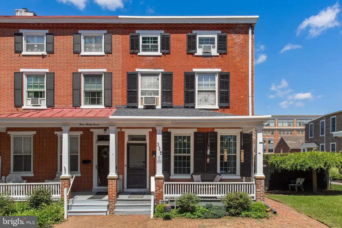 335 W Miner St, West Chester, PA 19382 - #1