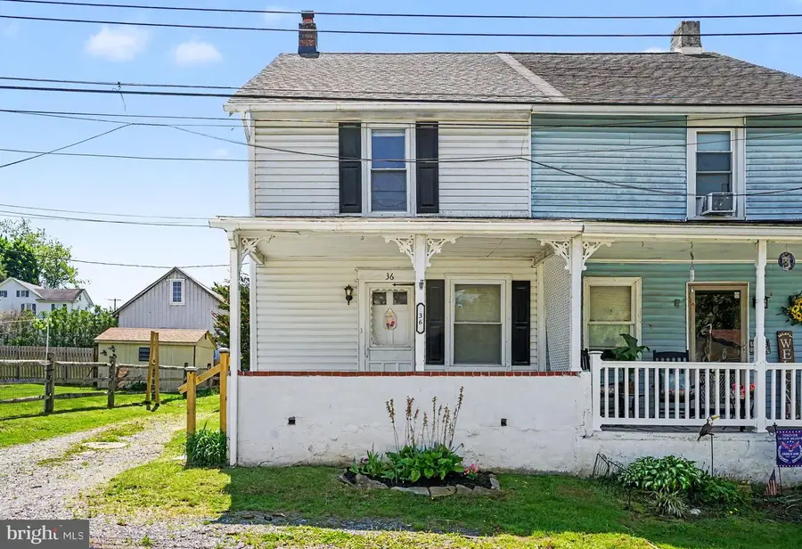 30 Helen St, Coatesville, PA 19320 - #2