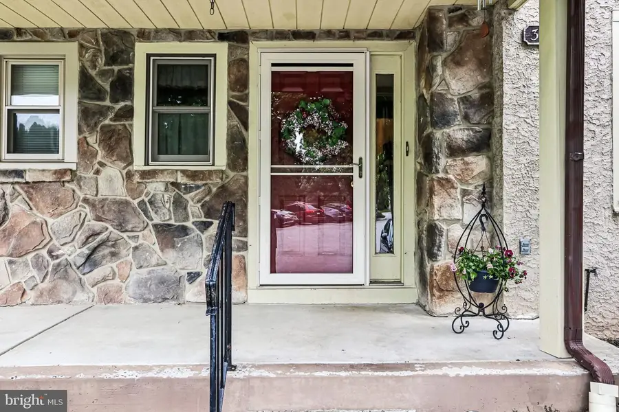 36 Independence Pl #36, Chesterbrook, PA 19087 - #2