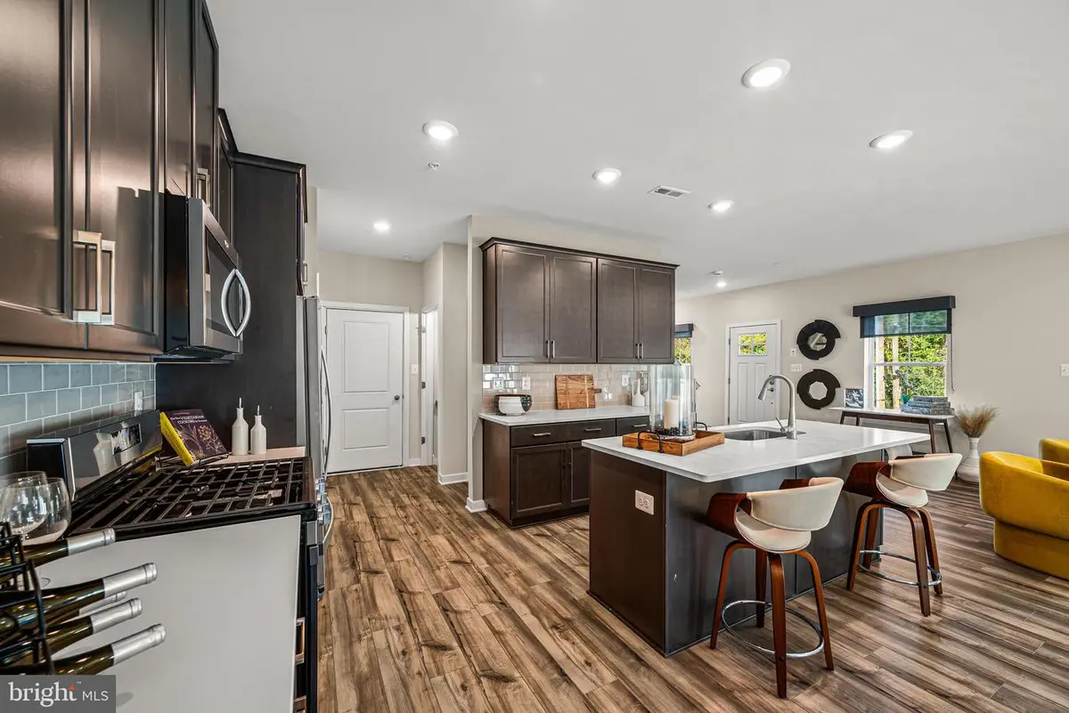 1 Four Leaf Dr, Downingtown, PA 19335 - #1