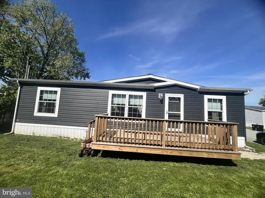 221 Jamie Ln, Sadsburyville, PA 19369 - #2