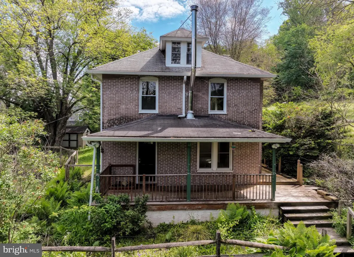 61 Bradley Ave, Coatesville, PA 19320 - #1