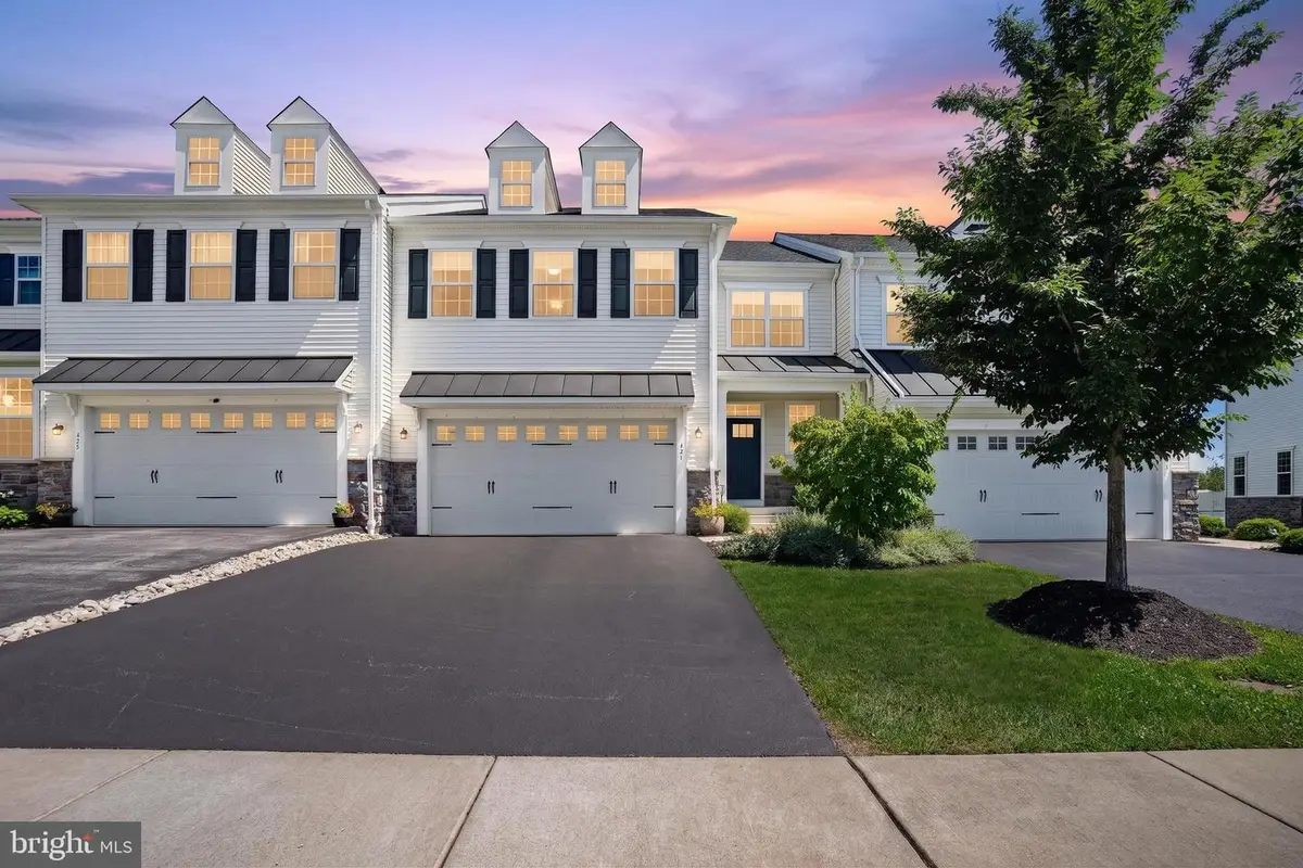 421 Lee Pl, Exton, PA 19341 - #1