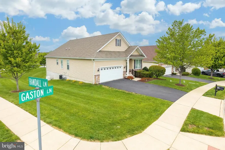 200 Gaston Ln, Coatesville, PA 19320 - #2