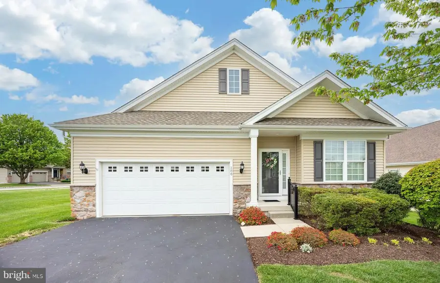 200 Gaston Ln, Coatesville, PA 19320 - #3