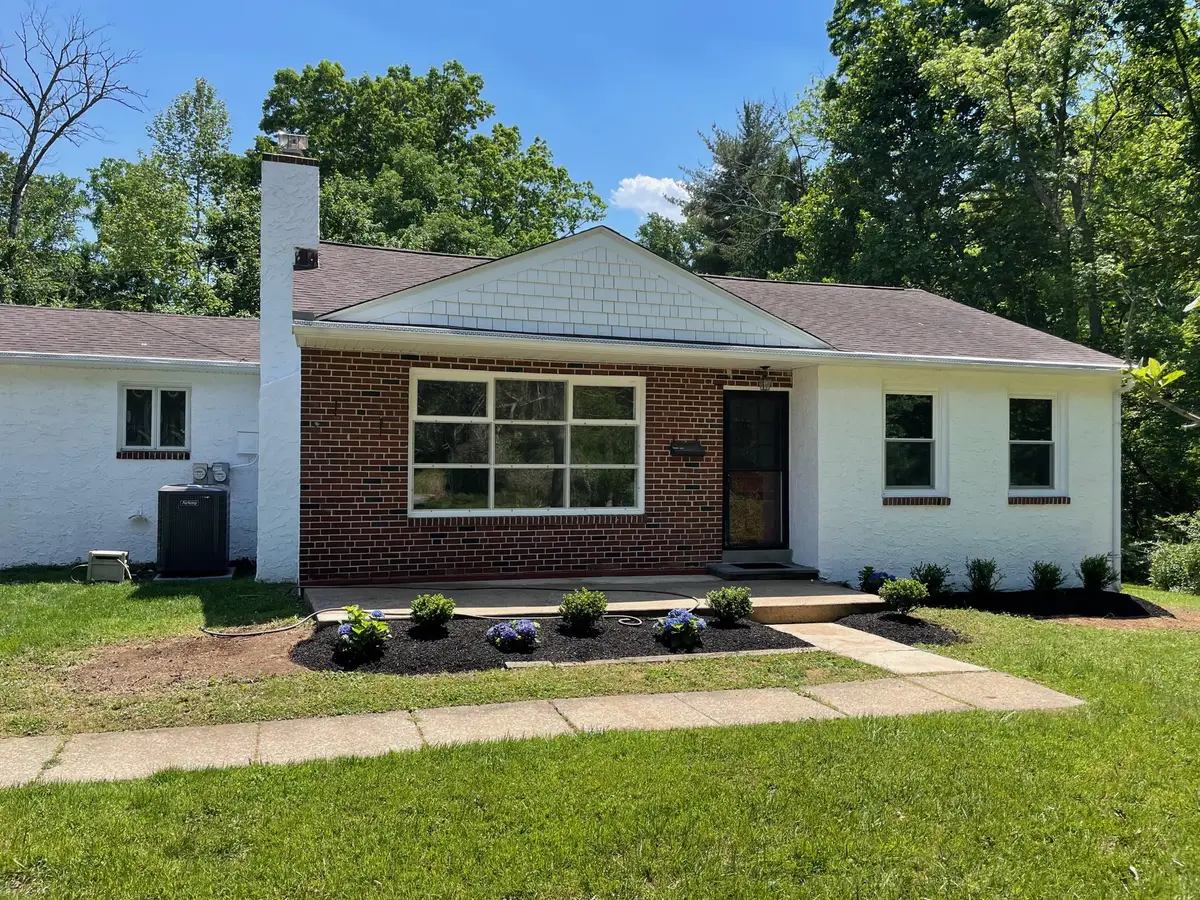 10 Yorktown Ave, West Chester, PA 19382 - #1