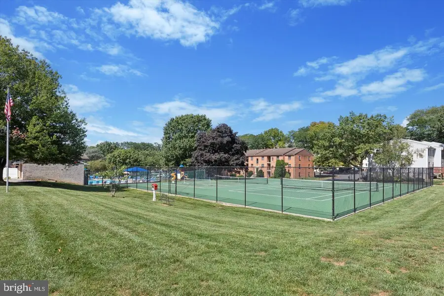 2410 Pond View Dr #2410, West Chester, PA 19382 - #3