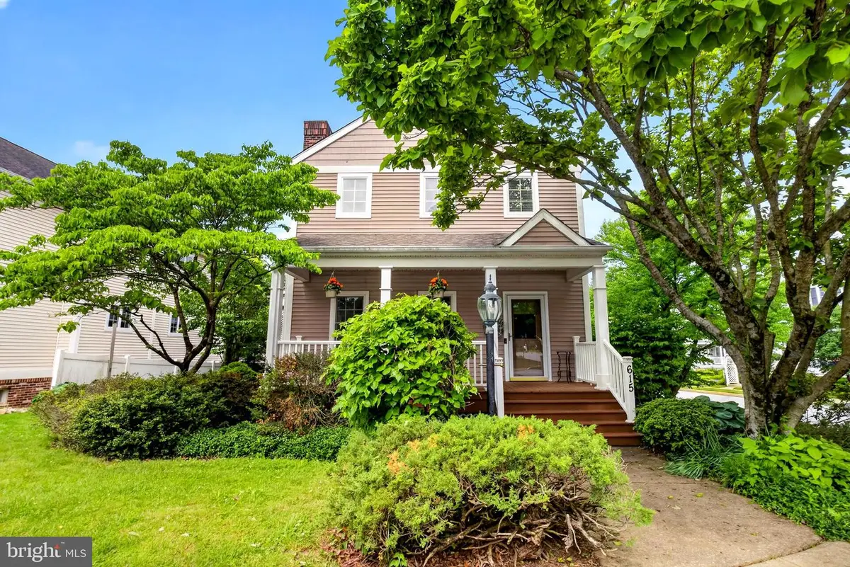 615 Yardley Ln, Downingtown, PA 19335 - #1