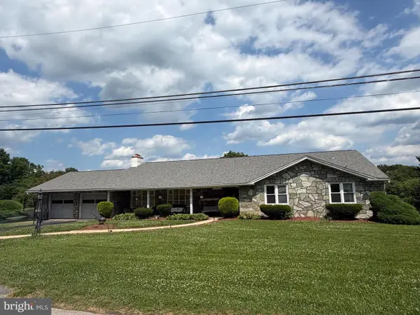 155 W 3rd Ave, COATESVILLE, PA 19320