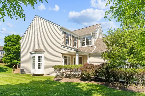 1 Redtail Ct #102, WEST CHESTER, PA 19382
