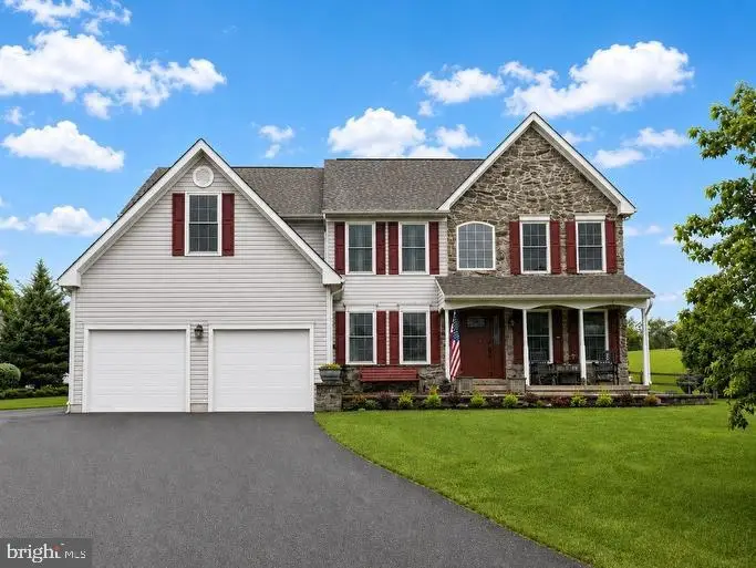 332 Cornerstone Ct, Oxford, PA 19363 - #1