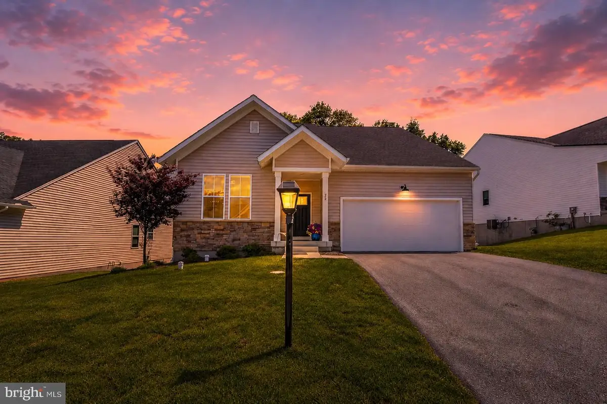 22 Heron Ln, Coatesville, PA 19320 - #1